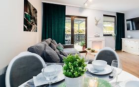ApartaLala, Apartament z ogrodem